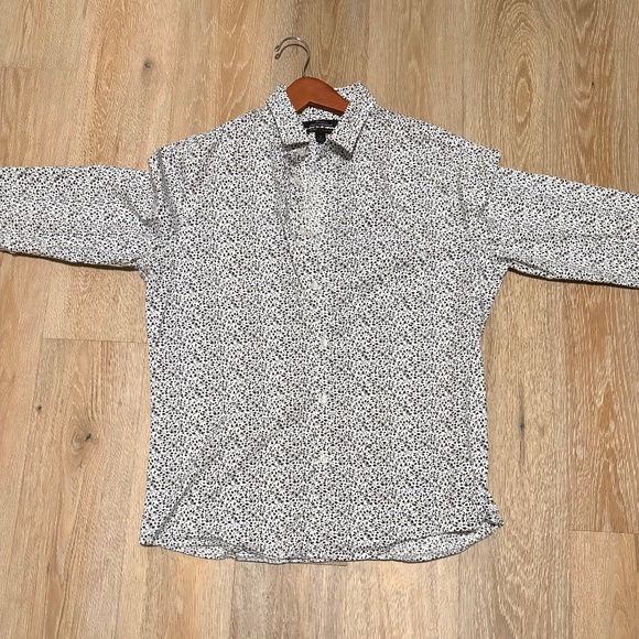 Long Sleeve Button Down - Picture 6 of 9